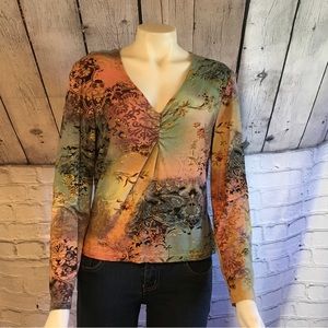 ladies polyester V-neck scrunch style top size M